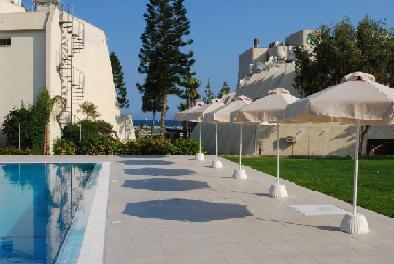 Frixos Aparthotel Larnaka